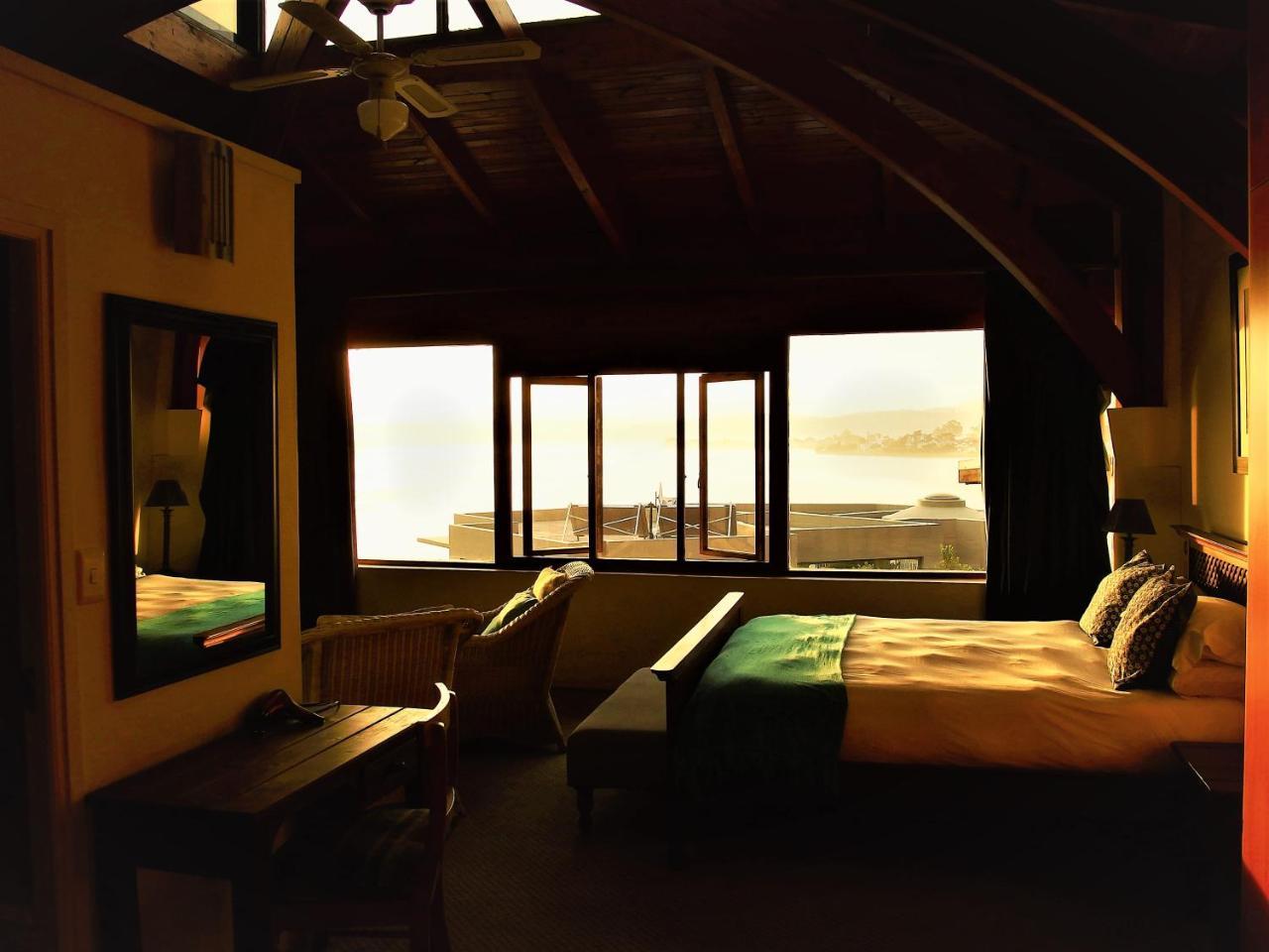 Augusta Bay Guest House Knysna Ngoại thất bức ảnh