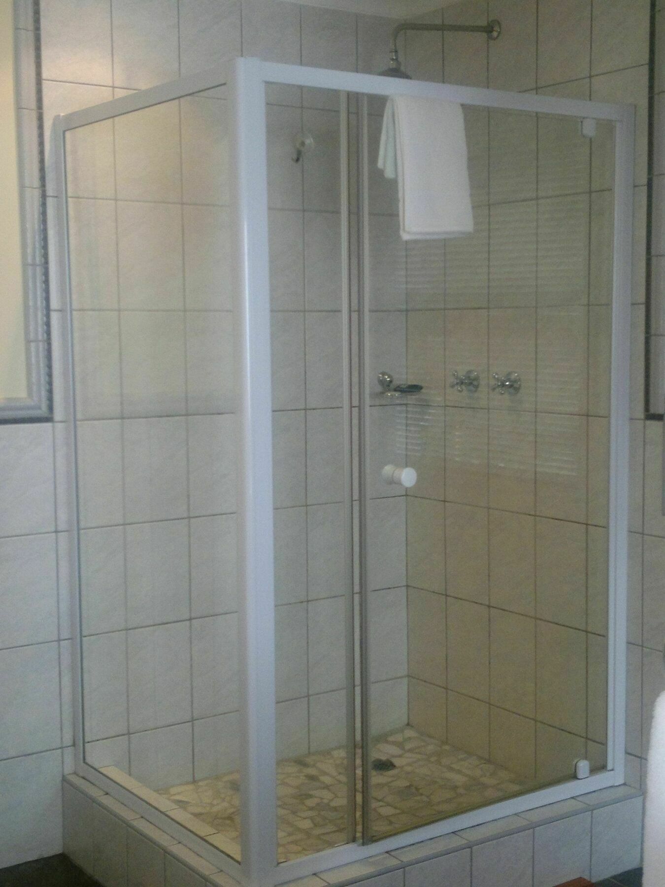 Augusta Bay Guest House Knysna Ngoại thất bức ảnh